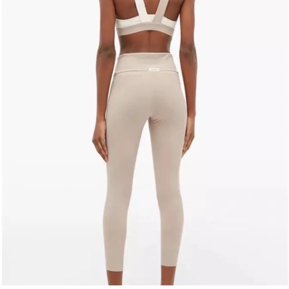 VAARA Millie Leggings Size Small Tan Taupe